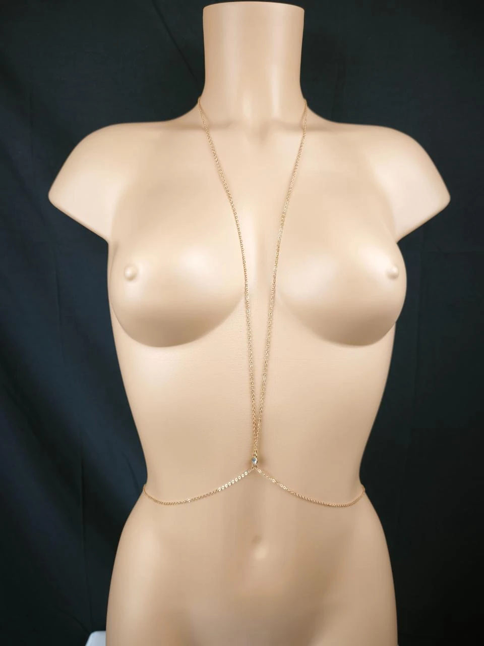 Cofre de joya corporal dorado – Collar corporal elegante para escote / Nuevo – photo 2